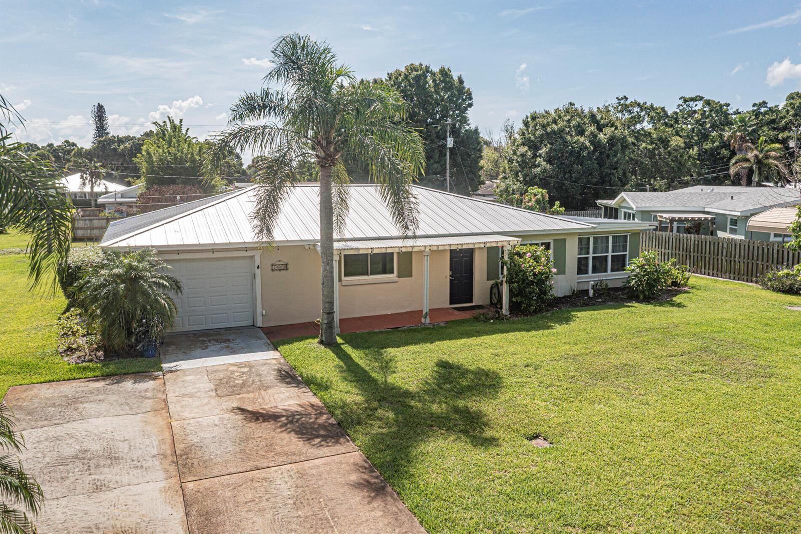 1826 38th Avenue, Vero Beach FL 32960
