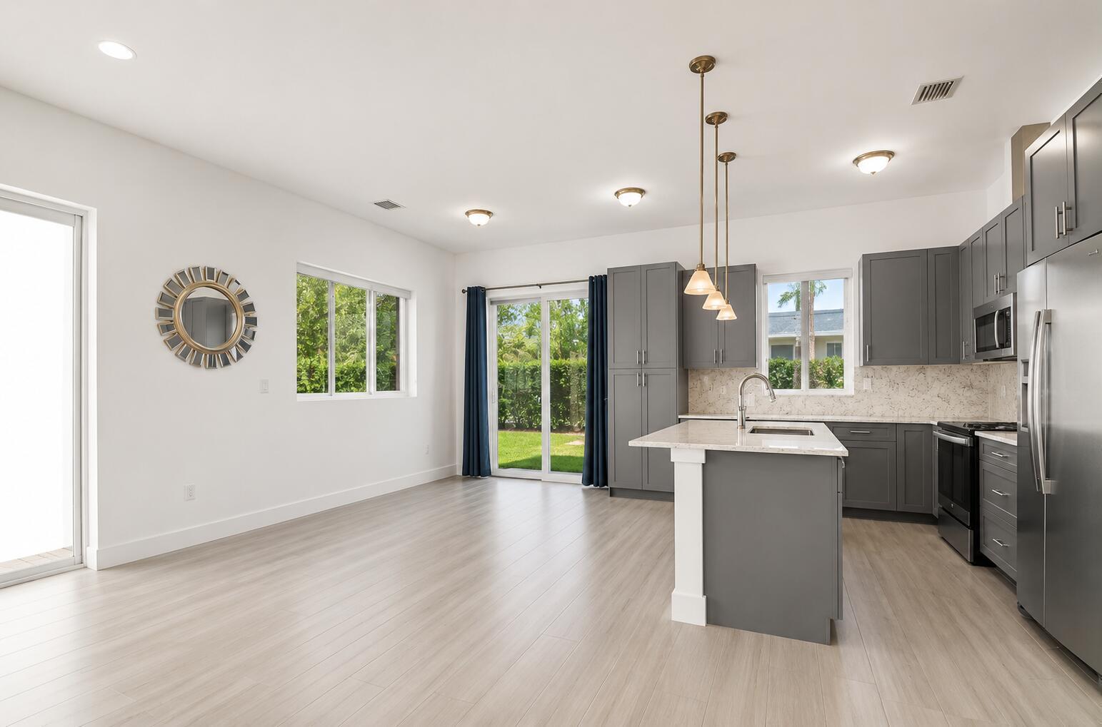 1110 NE 14th Avenue, Fort Lauderdale FL 33304 photo 4