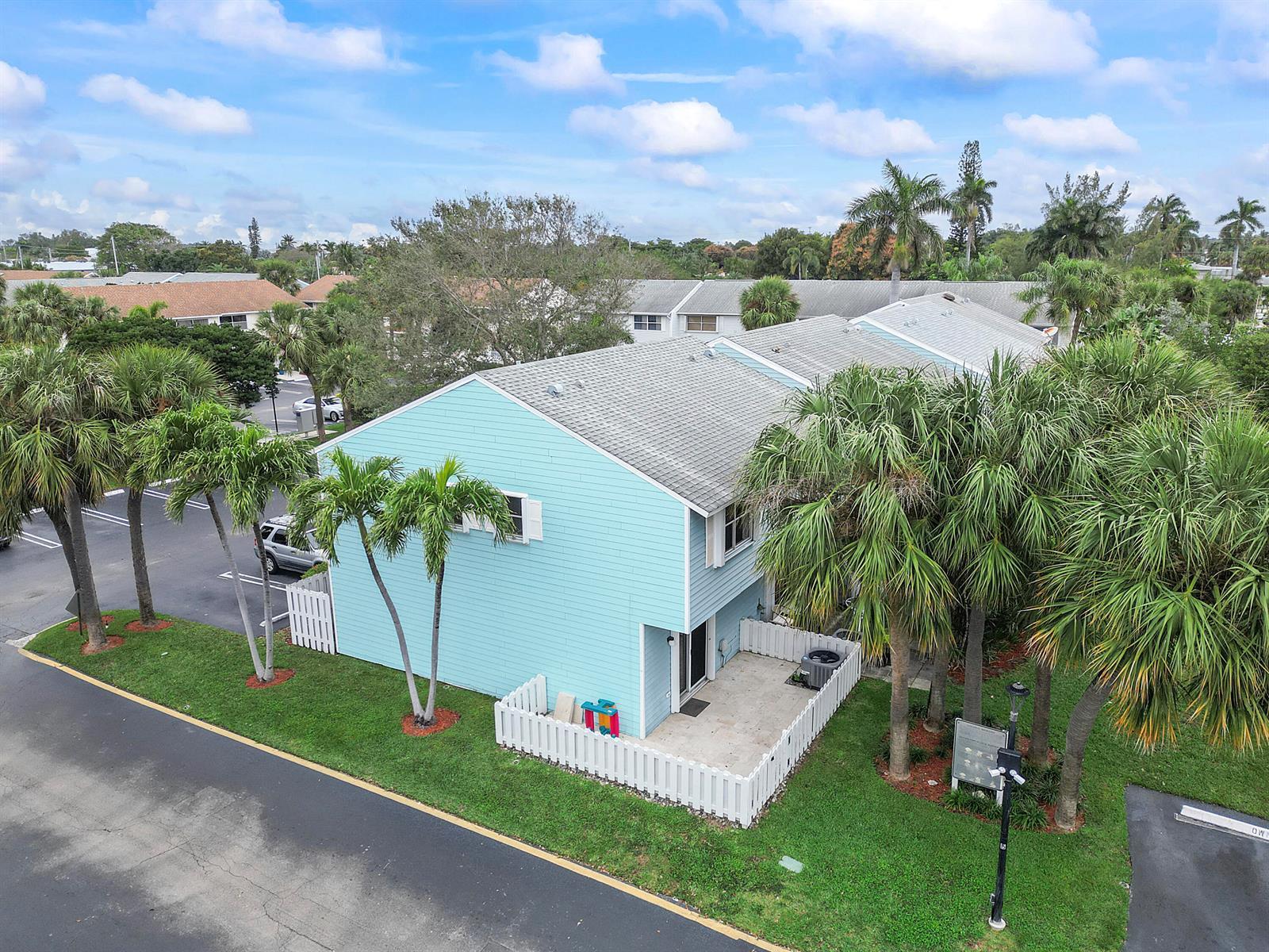 2747 NE 15th Street # 2747, Pompano Beach FL 33062 photo 2
