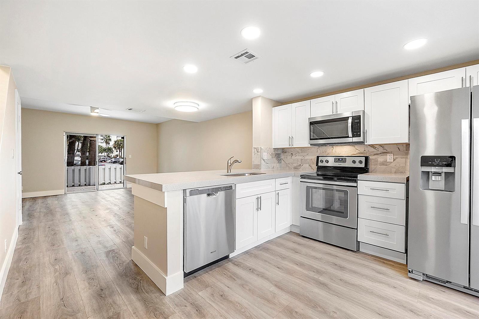 2747 NE 15th Street # 2747, Pompano Beach FL 33062 photo 4