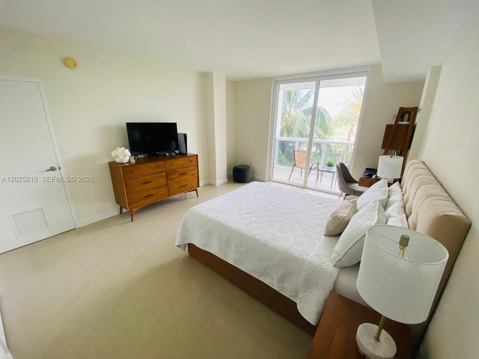 10275 E Collins Ave # 324, Bal Harbour FL 33154 photo 3