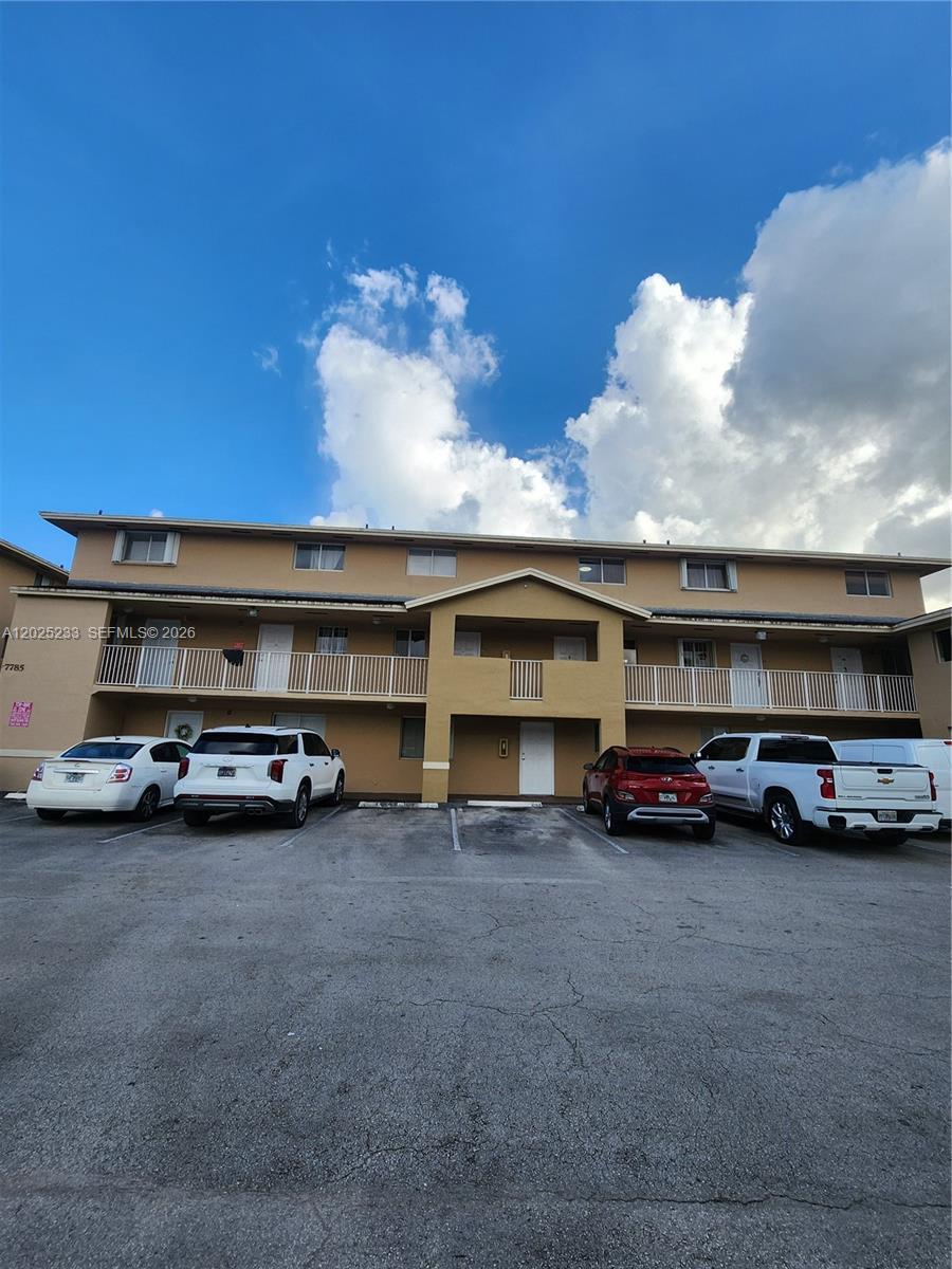 7785 W 30th Ct # 203, Hialeah FL 33018 photo 2
