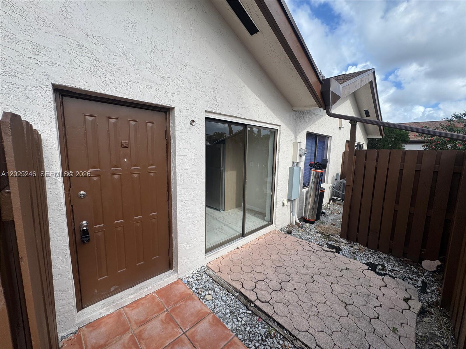 1752 NW 72nd Ave # 83, Plantation FL 33313 photo 3