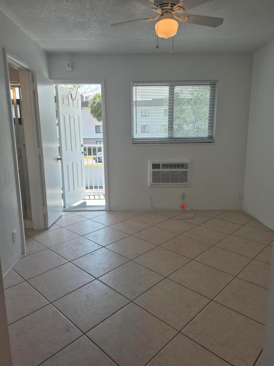 1960 NE 48 Street # 9, Pompano Beach FL 33064 photo 5