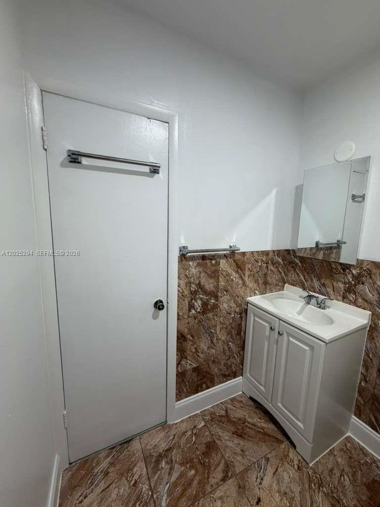 Homestead, FL 33033 photo 4