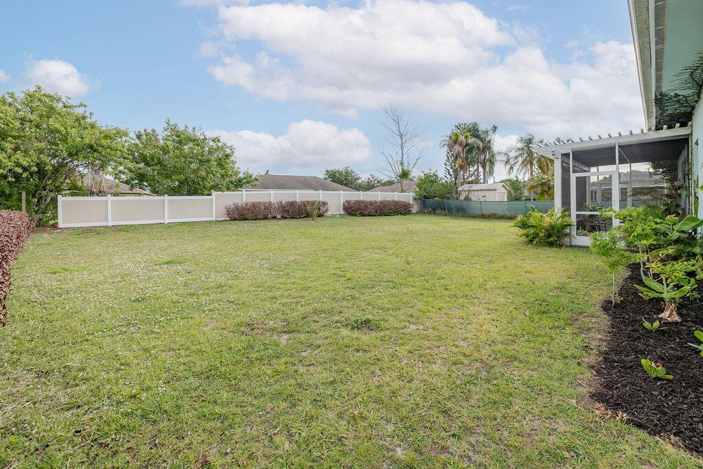 6125 NW Daroco Terrace, Port St. Lucie FL 34986 photo 2