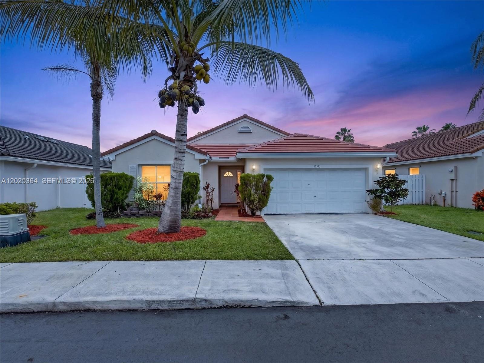 16543 NW 5th Ct, Pembroke Pines FL 33028
