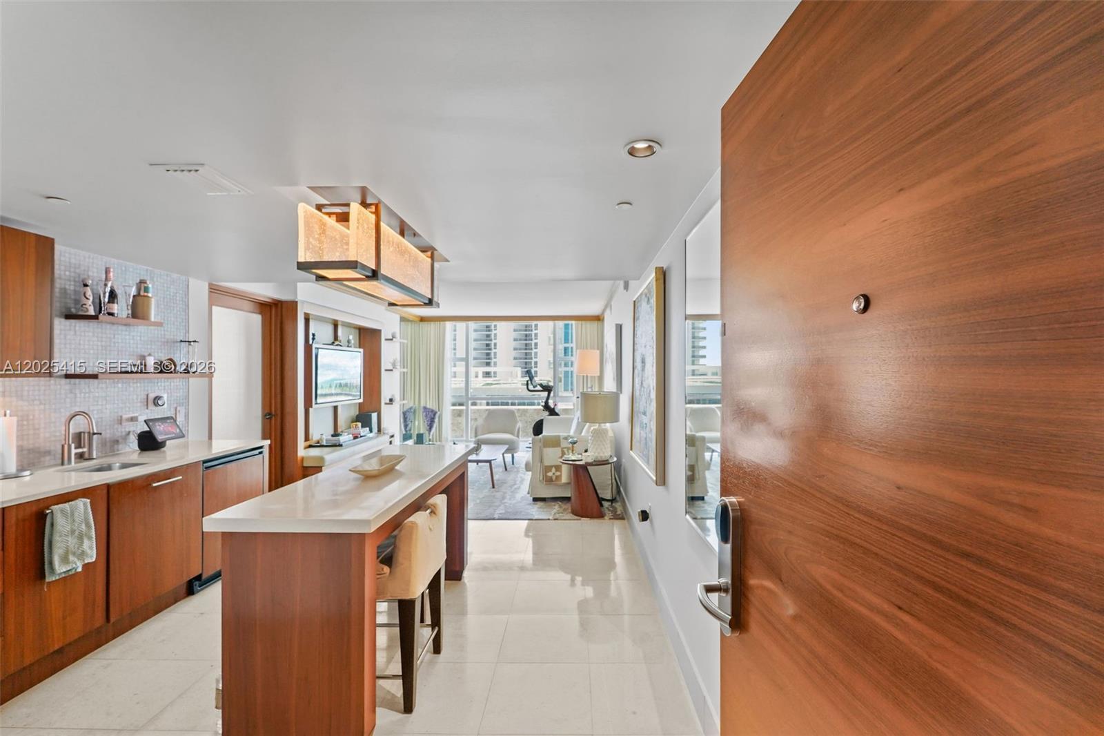 6801 Collins Ave # 708, Miami Beach FL 33141 photo 2