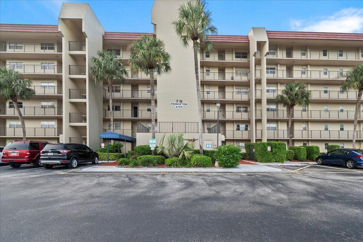 3755 Via Poinciana # 611, FL 33467 photo 2
