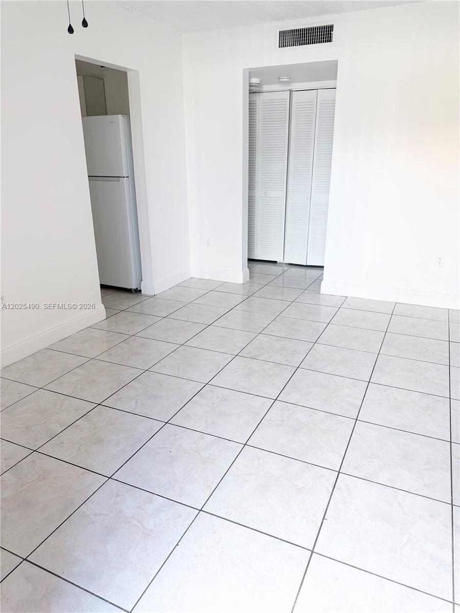 615 NW 177th St # 207, Miami Gardens FL 33169 photo 2