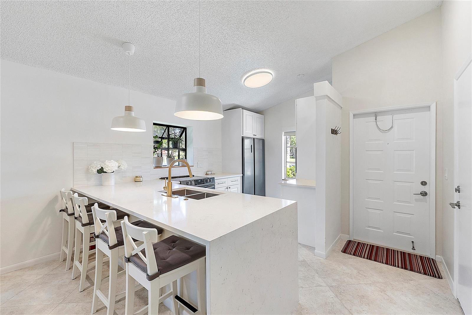 8230 Springtree Road, Boca Raton FL 33496 photo 4