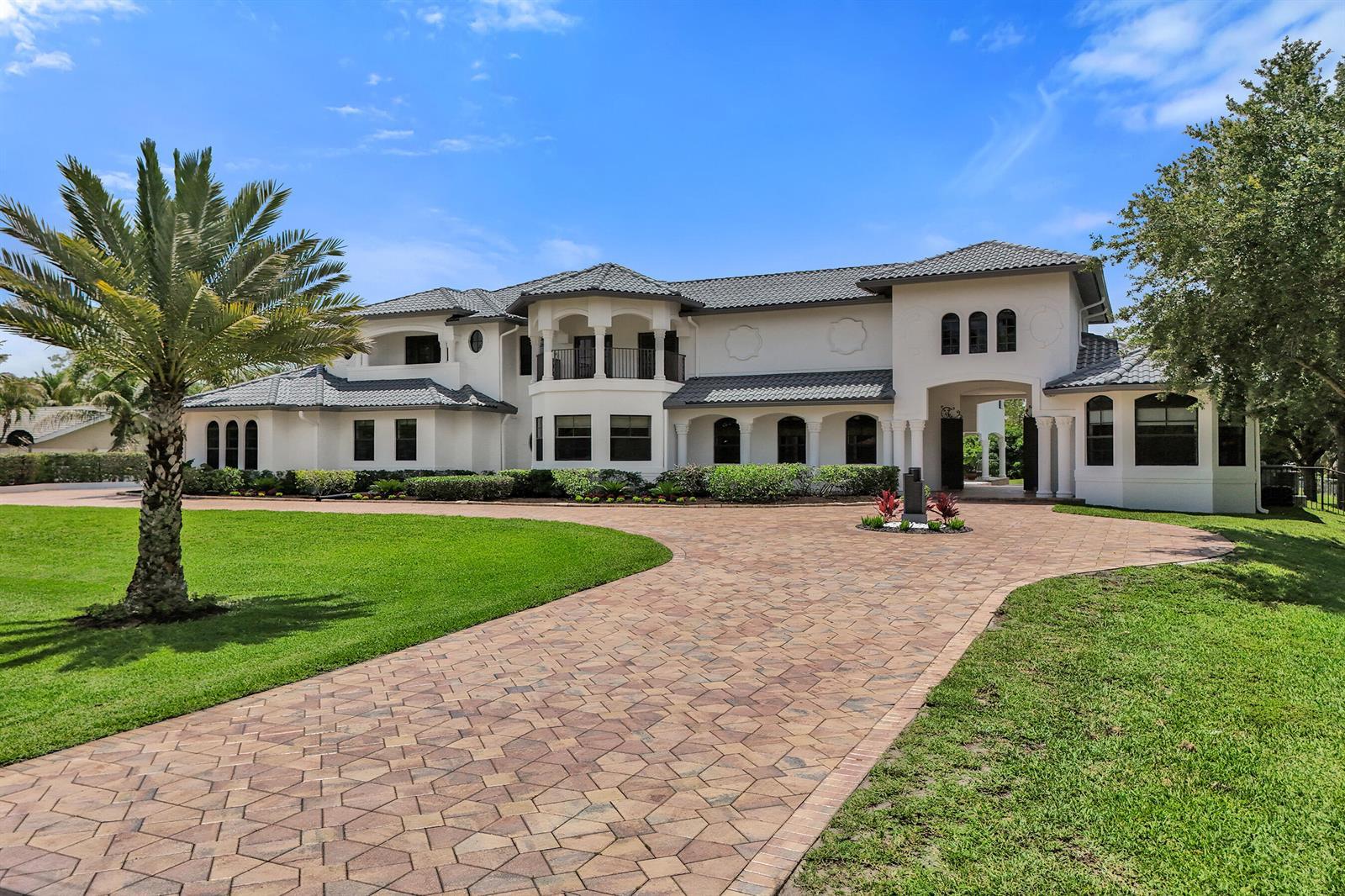 11600 NW 8th Street, Plantation FL 33325 photo 2