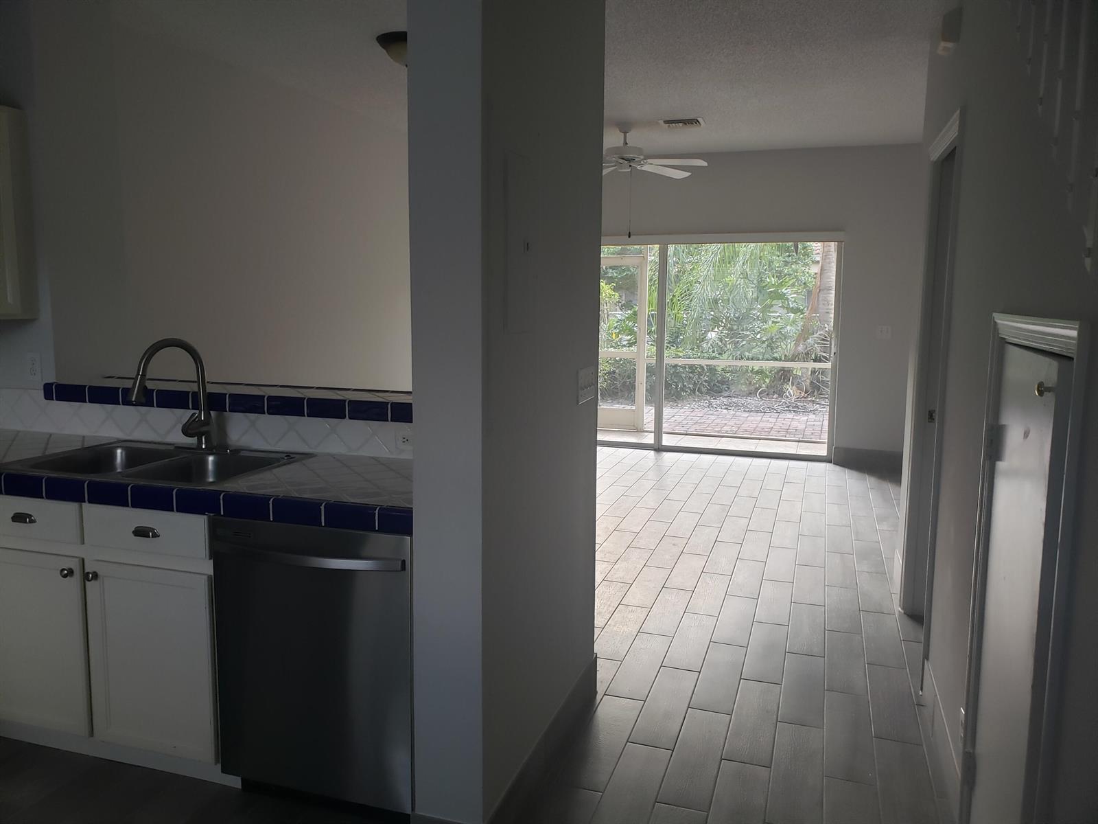6945 Stoney Creek Circle # 6945, Lake Worth FL 33467 photo 4