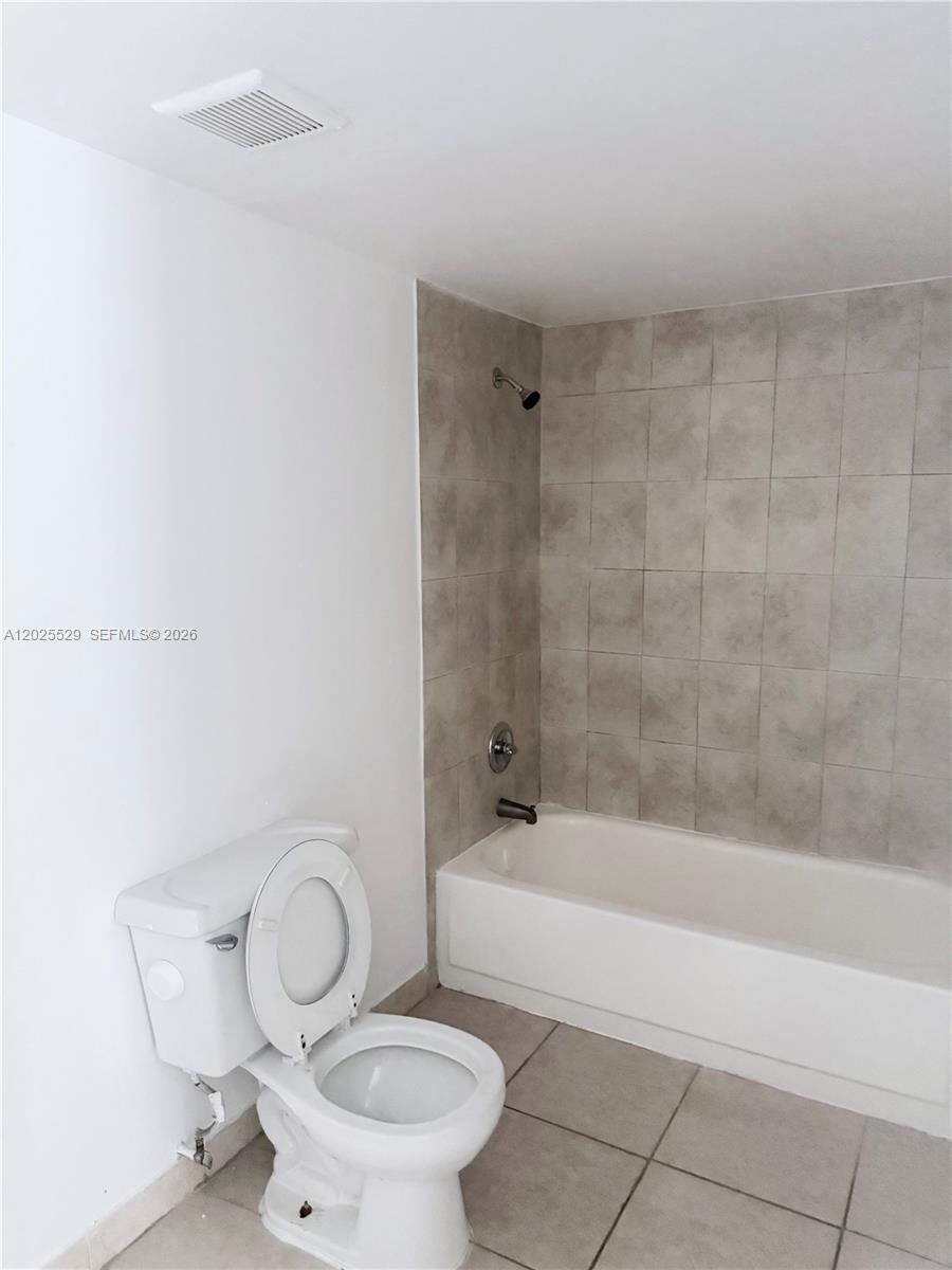 631 NW 177th St # 207, Miami Gardens FL 33169 photo 3