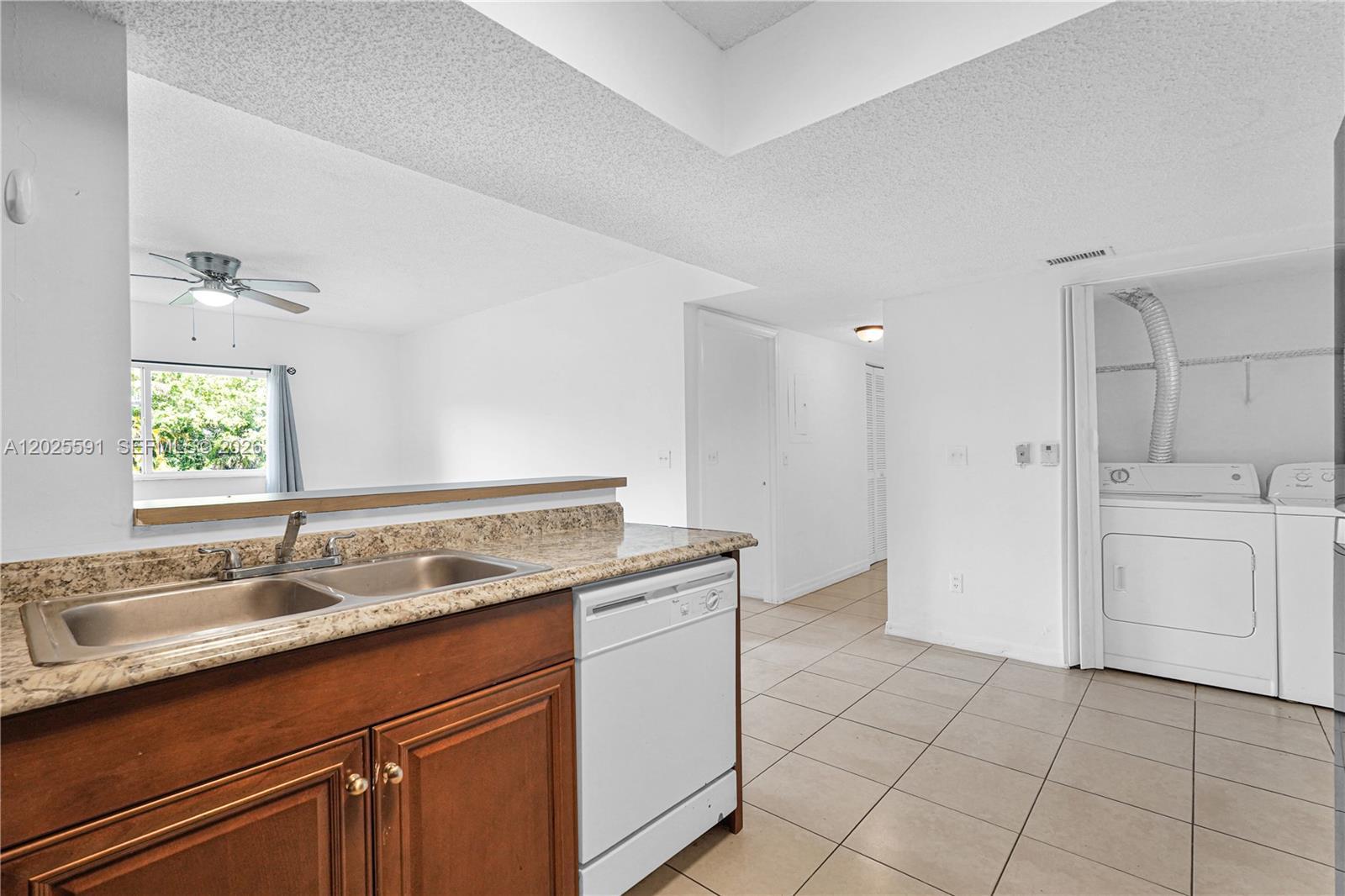 3680 N 56th Ave # 806, Hollywood FL 33021 photo 5