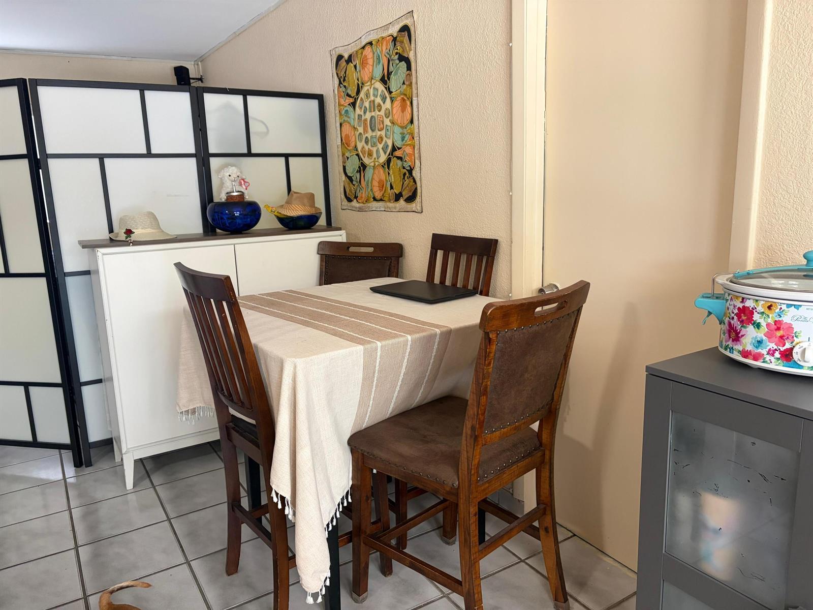 10501 NW 35th Place, Miami FL 33147 photo 5