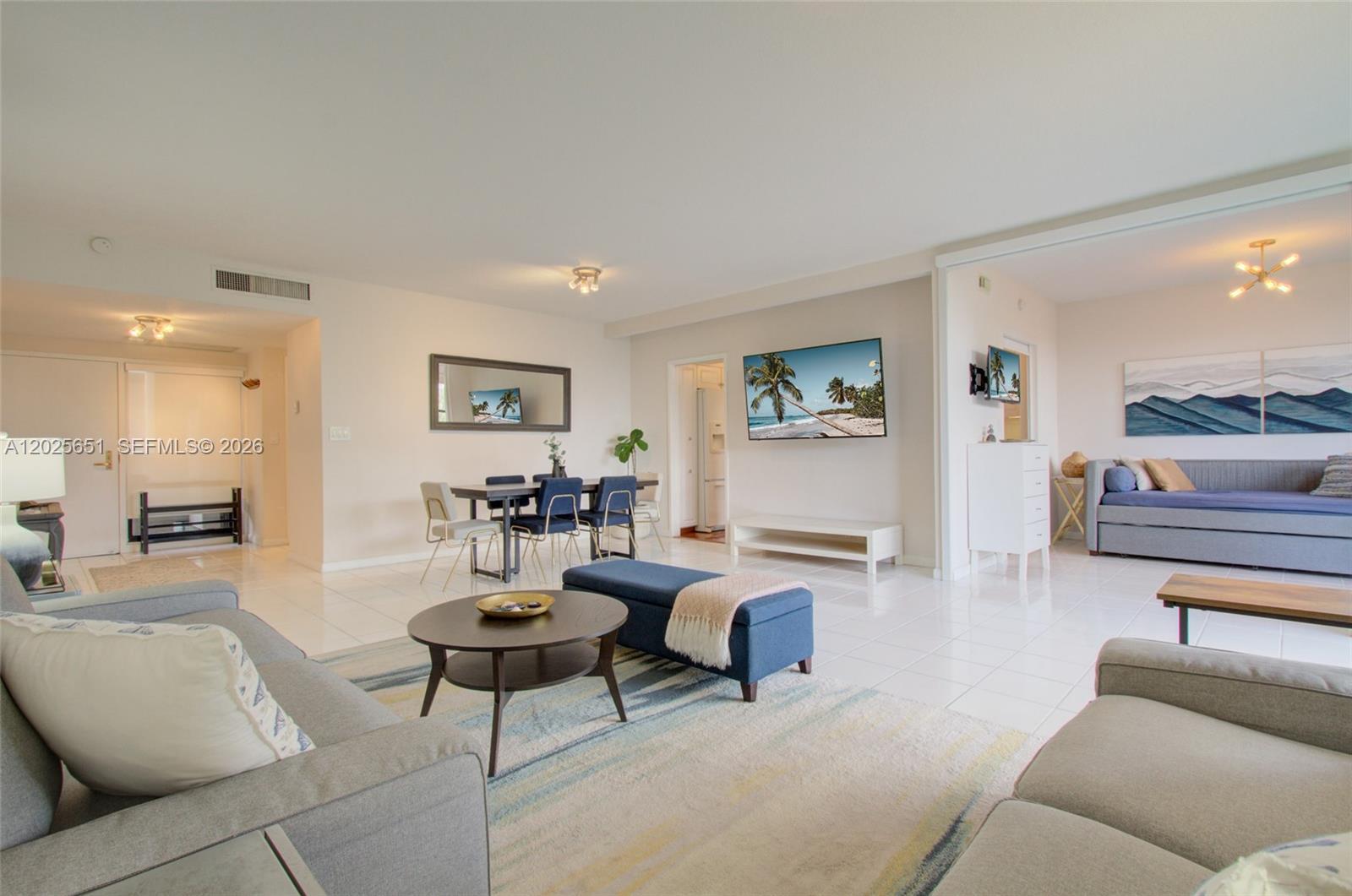 181 Crandon Blvd # 405, Key Biscayne FL 33149