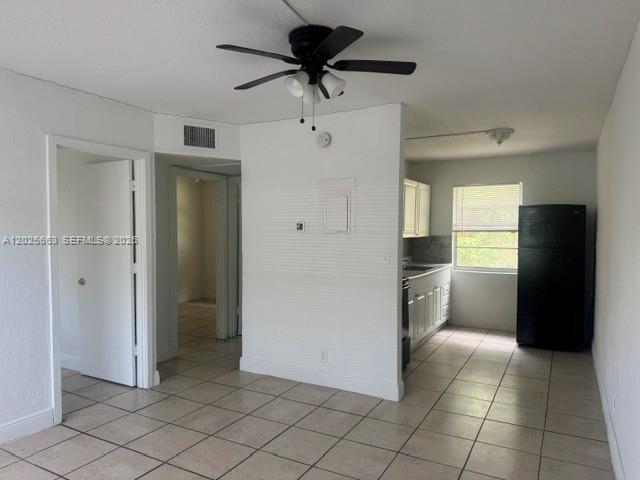 610 5th St # 5, West Palm Beach FL 33401 photo 2