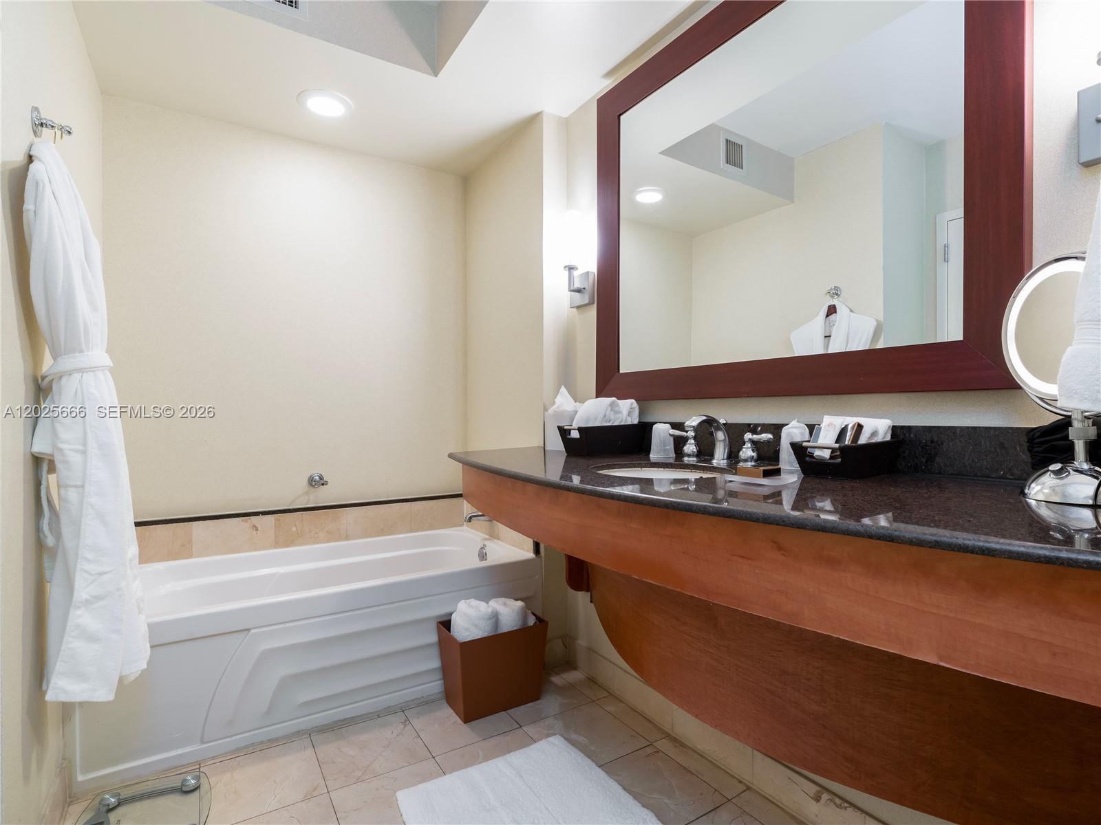18001 Collins Ave # 2118, Sunny Isles Beach FL 33160 photo 5