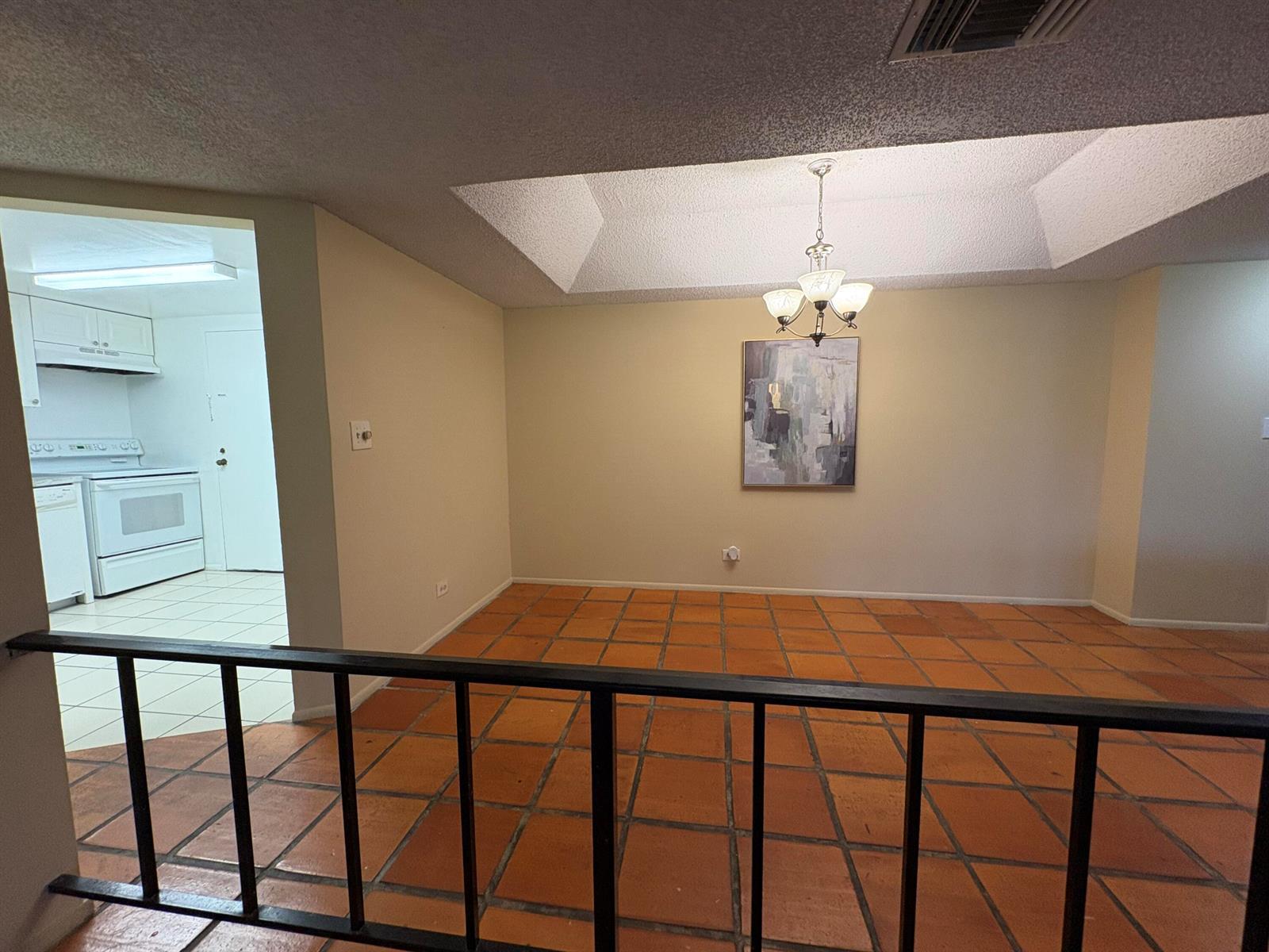 3720 Inverrary Drive # 1h, Lauderhill FL 33319 photo 2
