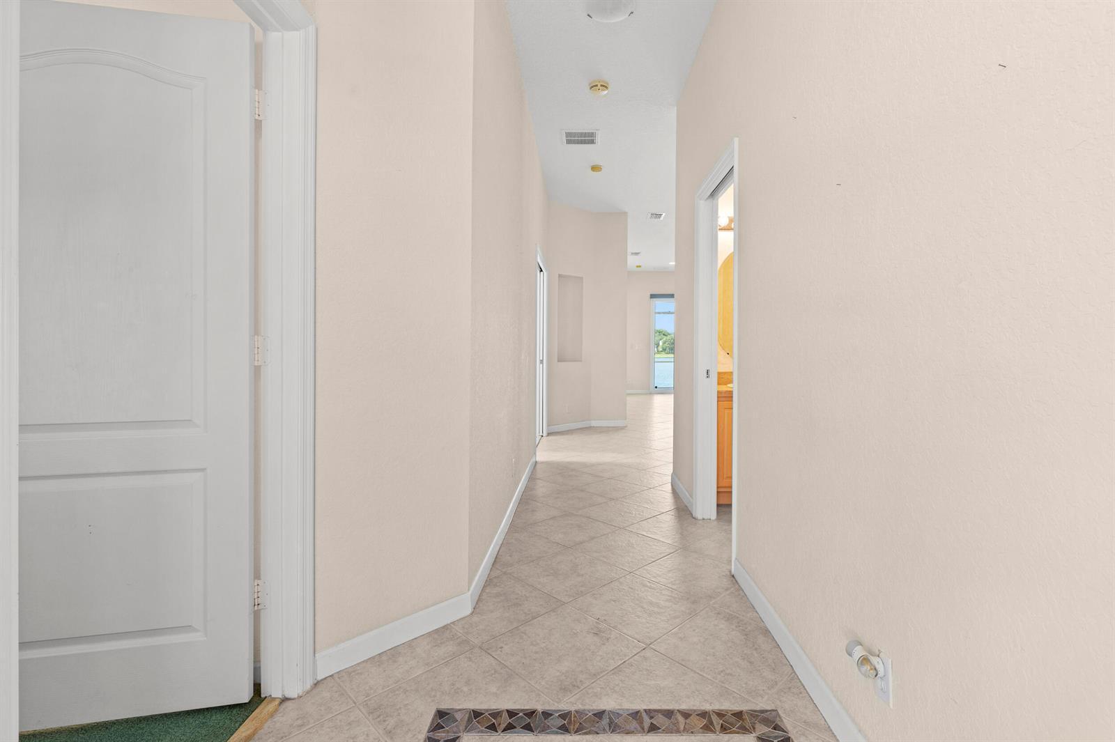 154 Berenger Walk, Royal Palm Beach FL 33414 photo 5