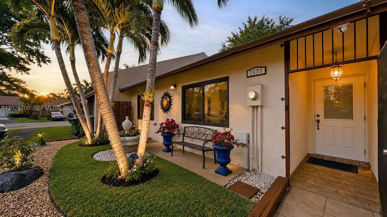 1633 Greer Ave, Homestead FL 33035 photo 3