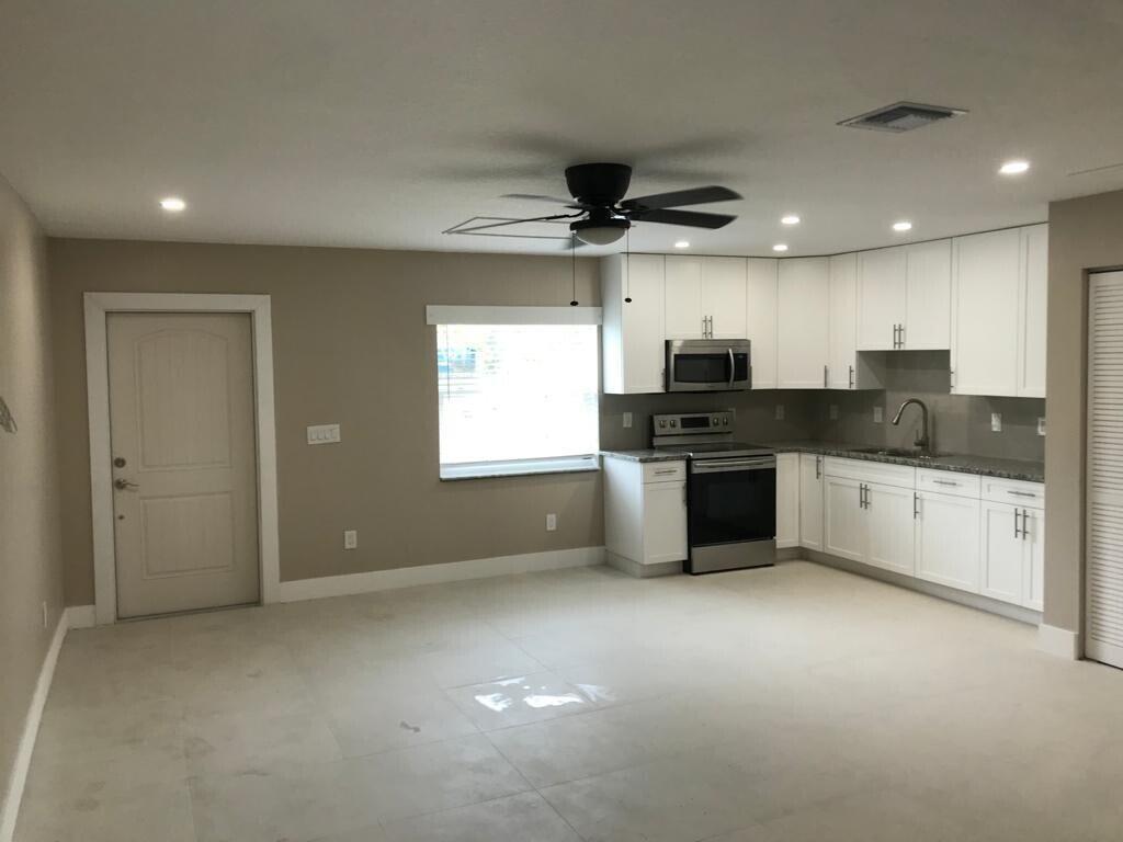 17024 89th Place N Apt A, FL 33470 photo 4