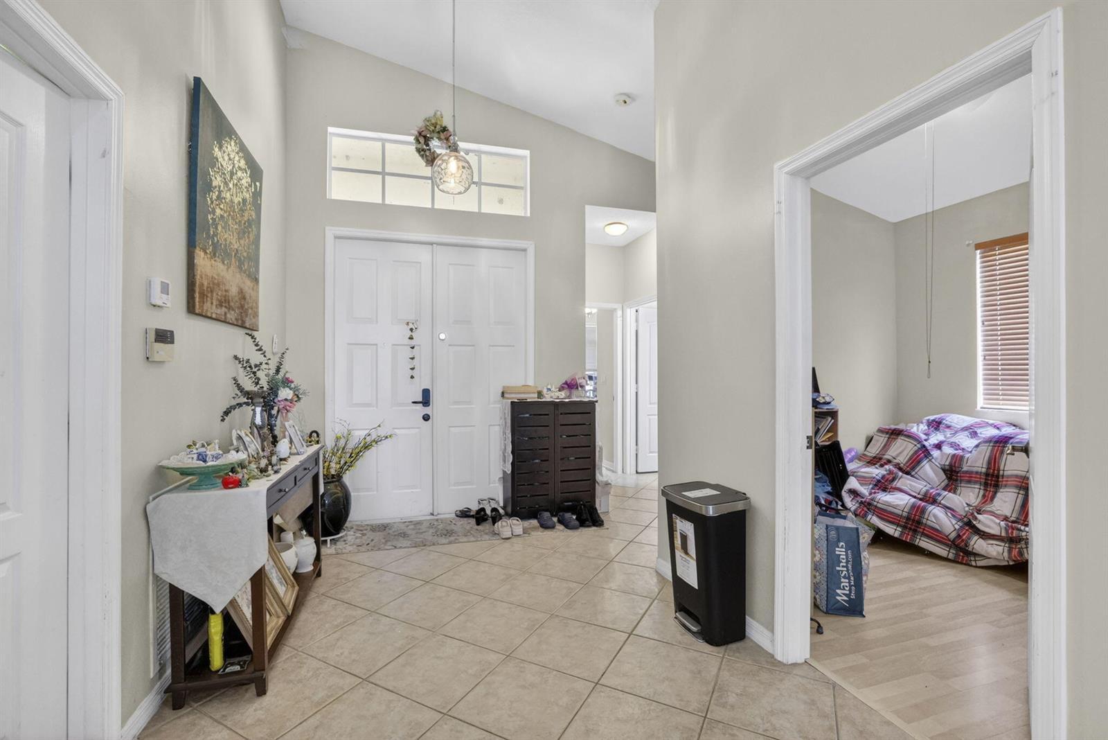 19305 SW 66th Street, Pembroke Pines FL 33332 photo 5