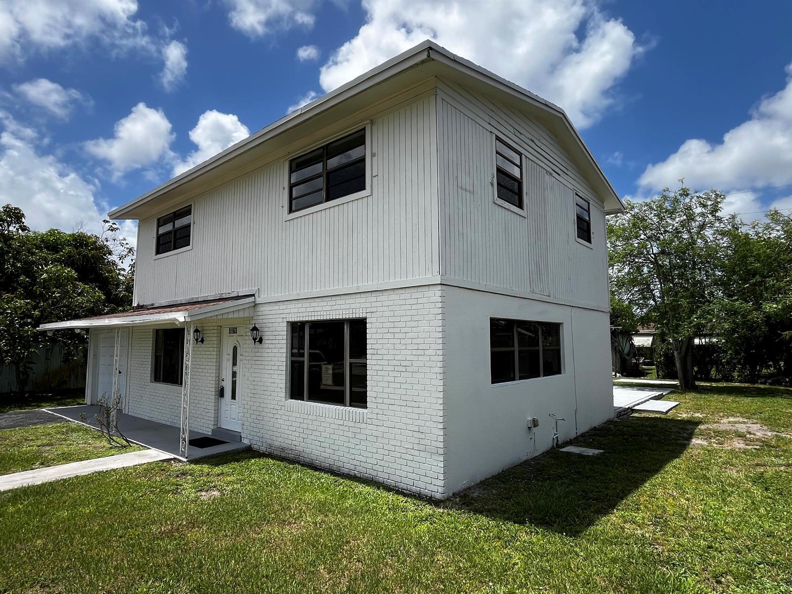 5163 Marion Place, West Palm Beach FL 33407 photo 2