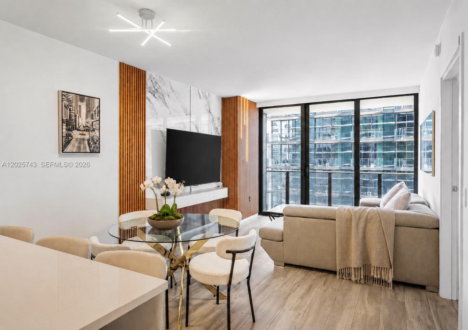 801 S Miami Ave # 3207, Miami FL 33130