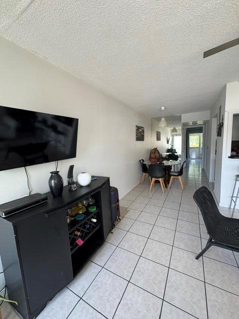 104 Hastings G, West Palm Beach FL 33417 photo 3