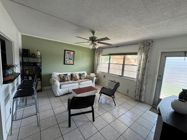 104 Hastings G, West Palm Beach FL 33417 photo 5