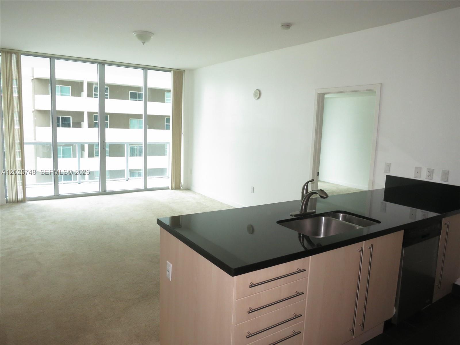 1111 SW 1 AV, Miami FL 33130 photo 2