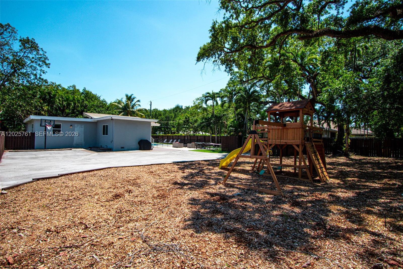3981 SW 58th St, Dania Beach FL 33312 photo 2