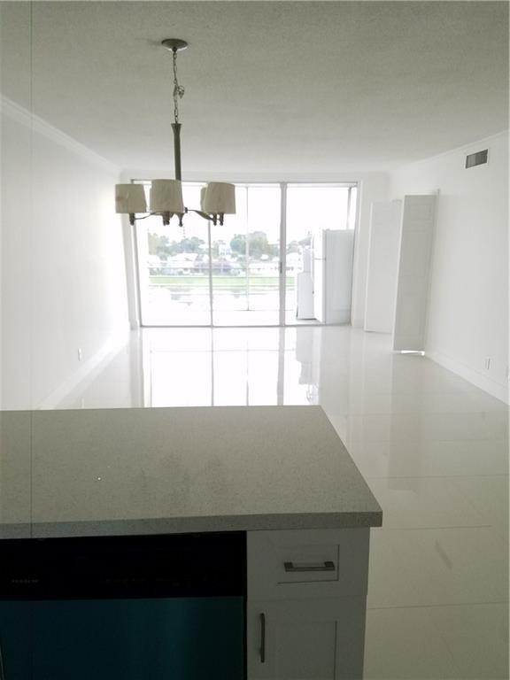 3150 N Course Lane # 607, Pompano Beach FL 33069 photo 2