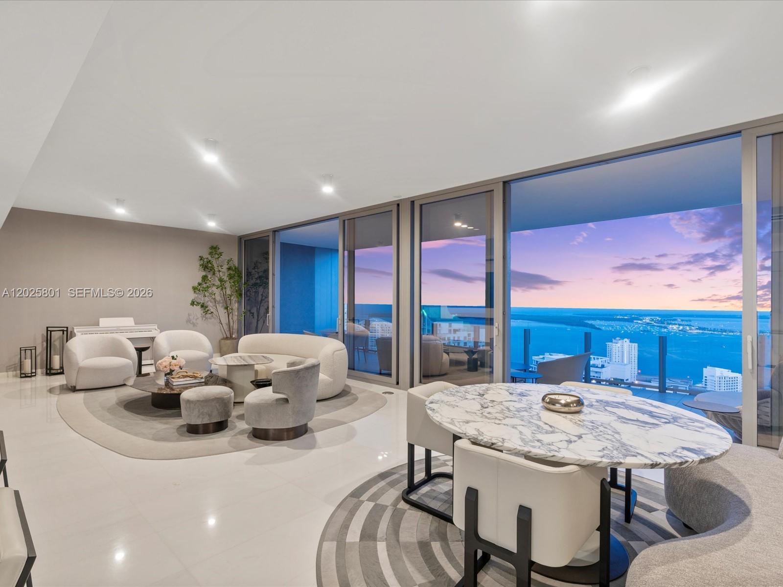 300 Biscayne Boulevard Way # 4502E, Miami FL 33131 photo 5