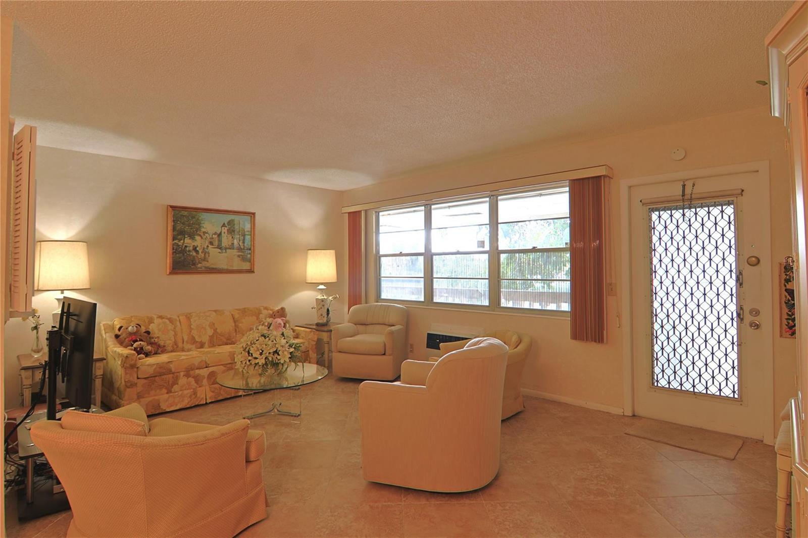 29 Richmond D # 29, Deerfield Beach FL 33442 photo 2