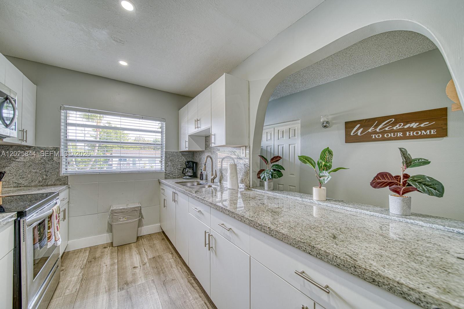 7620 SW 21st St # 7620, Miami FL 33155 photo 4