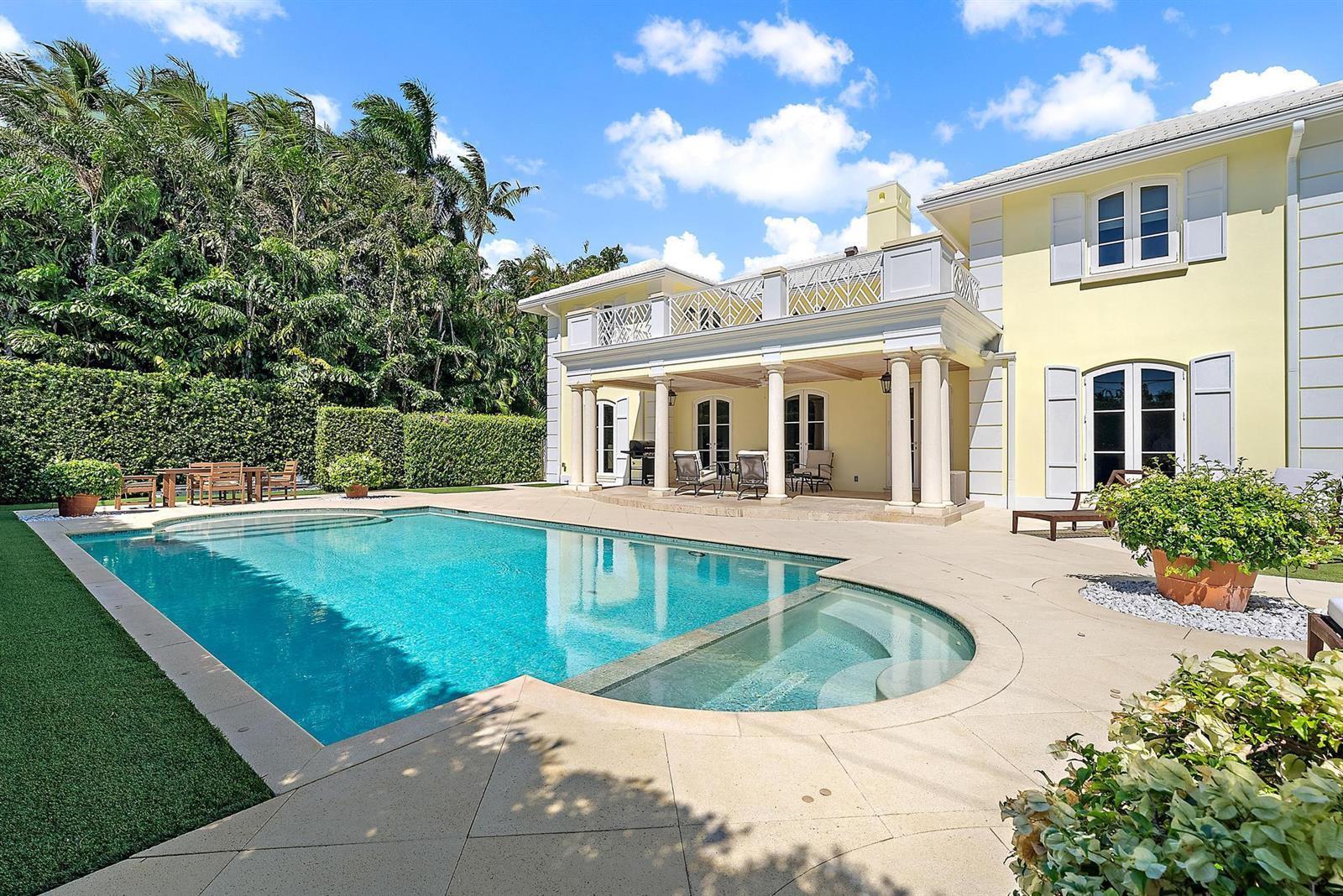 210 Emerald Lane, Palm Beach FL 33480