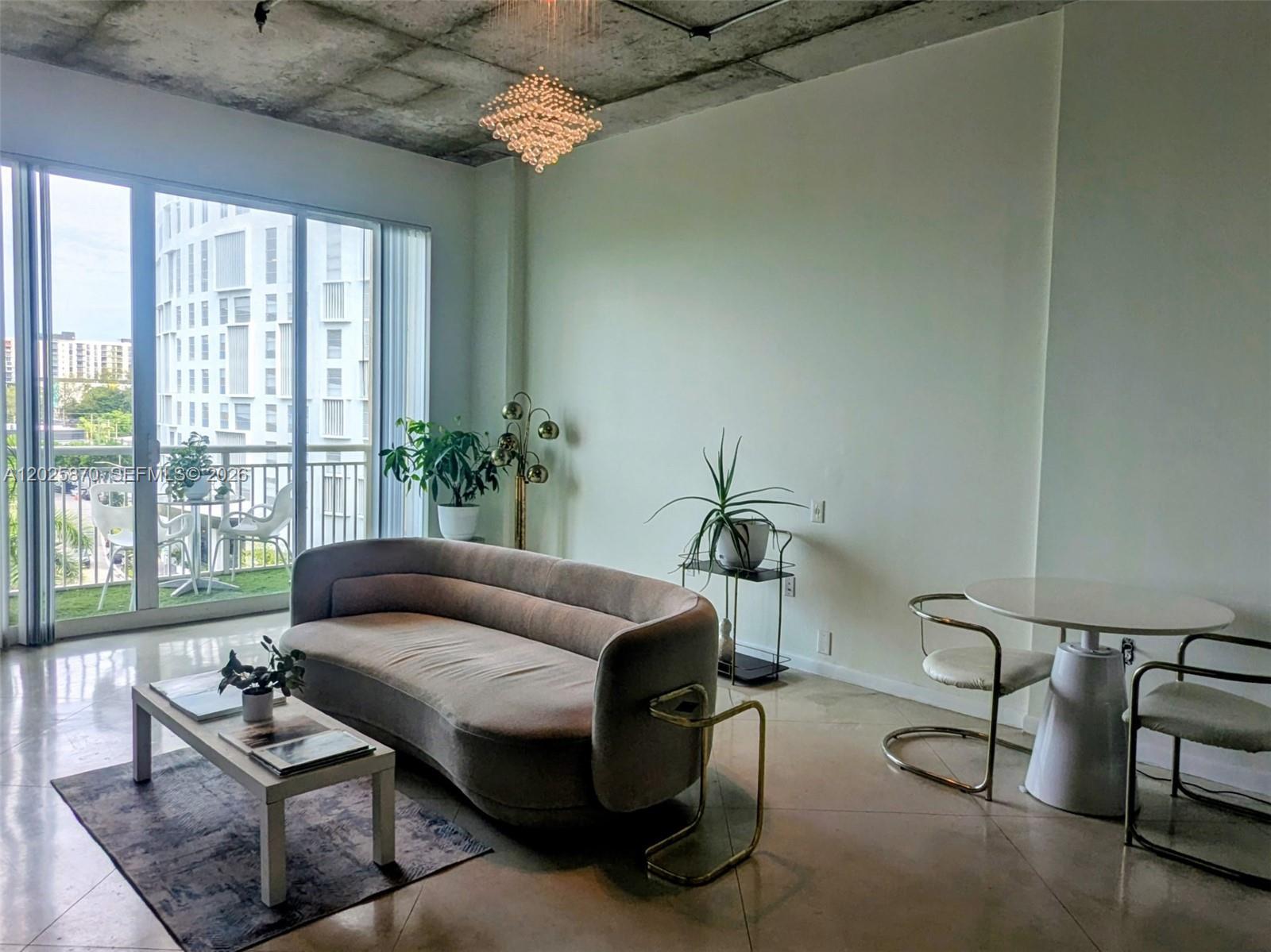 2001 Biscayne Blvd # 3506, Miami FL 33137