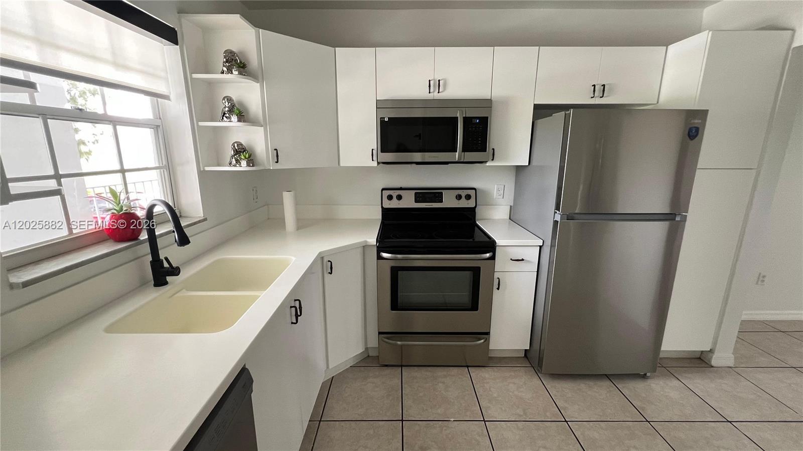 7980 N French Dr # 103, Pembroke Pines FL 33024 photo 2