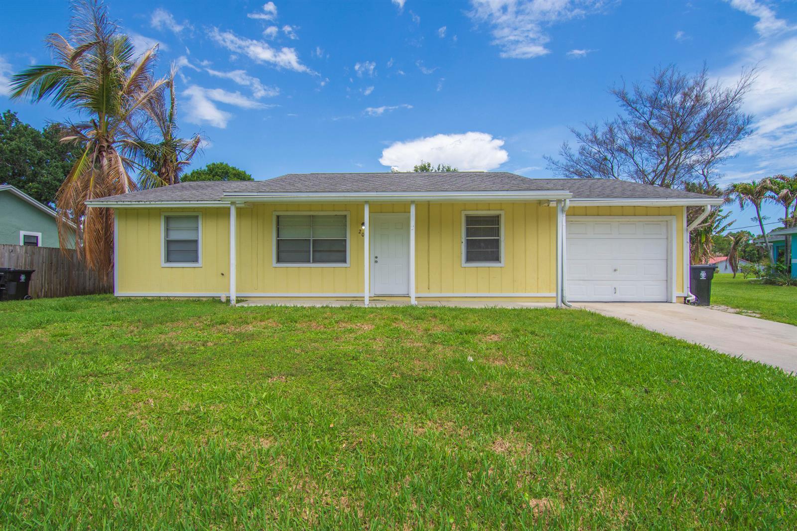 205 SW Voltair Terrace, Port St. Lucie FL 34984