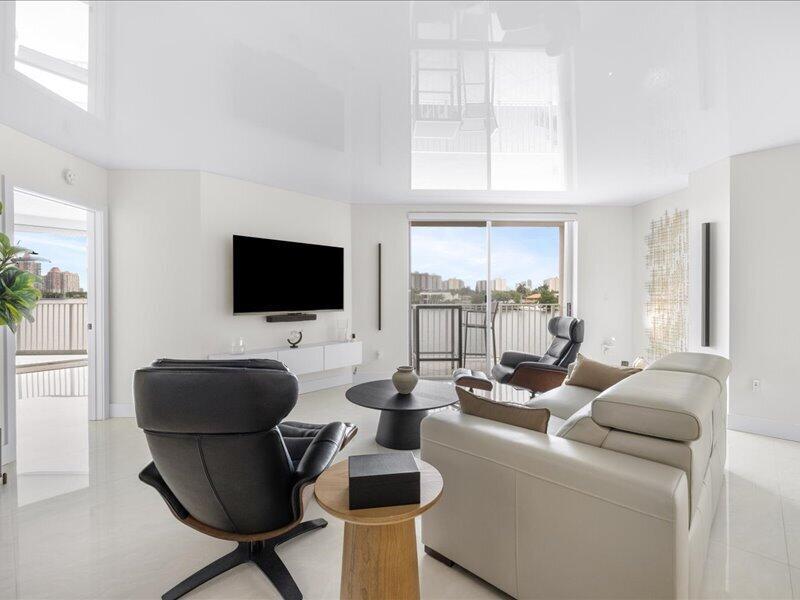 18260 N Bay Road # 418, Sunny Isles Beach FL 33160 photo 2
