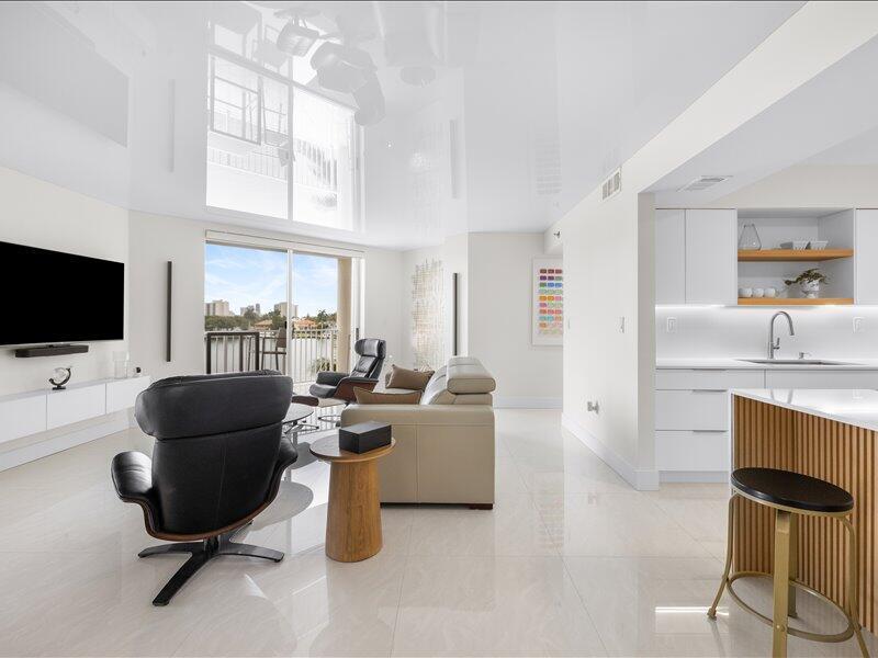 18260 N Bay Road # 418, Sunny Isles Beach FL 33160