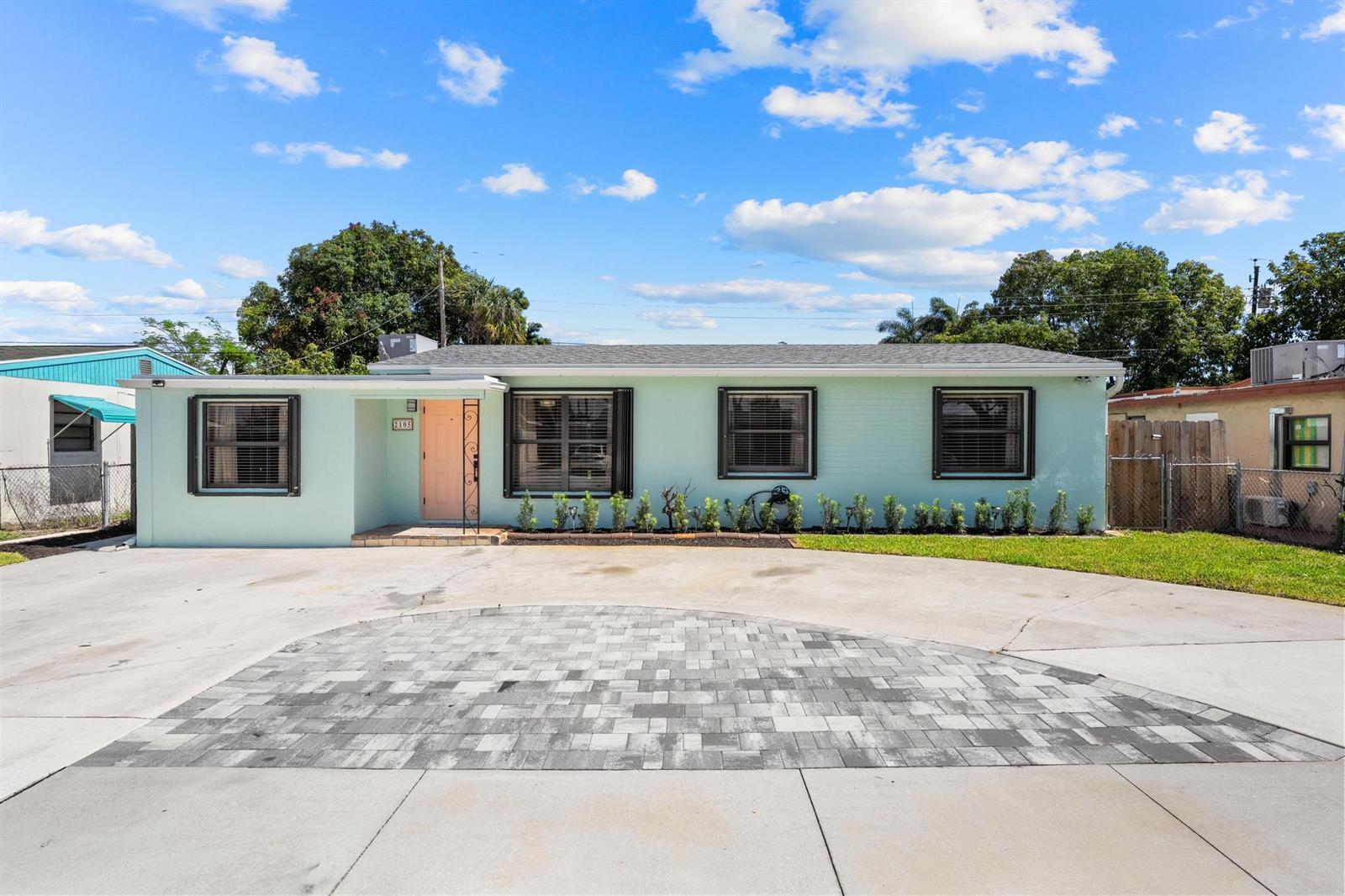 2105 Wellington Road, West Palm Beach FL 33409