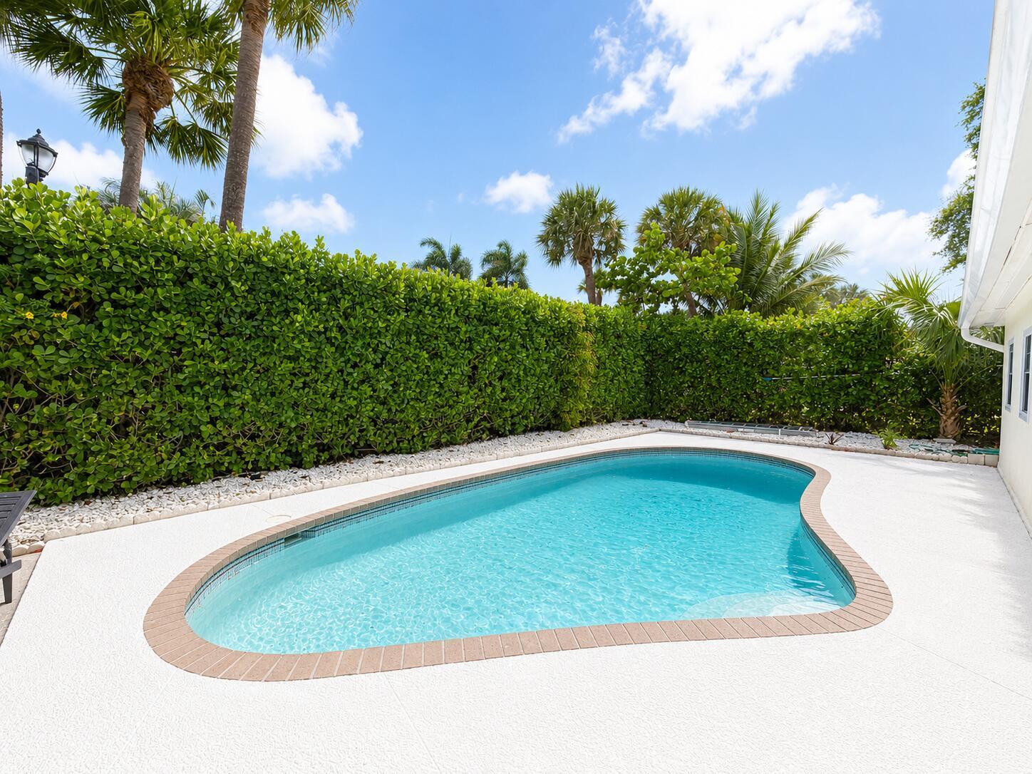 2395 Idlewild Road, Palm Beach Gardens FL 33410 photo 3