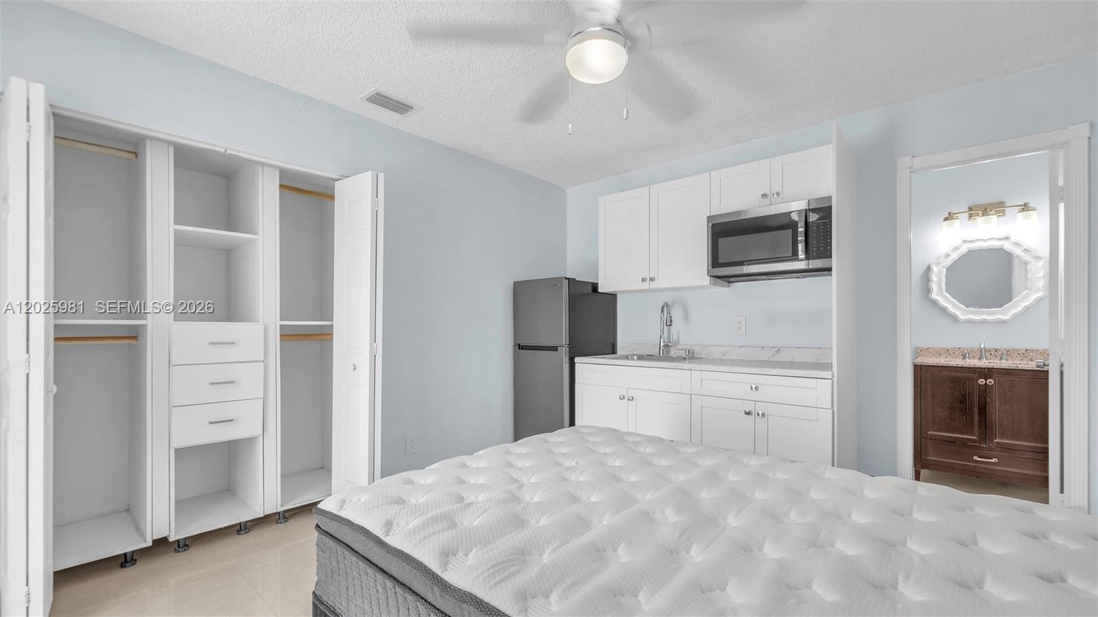 Miami, FL 33165 photo 5