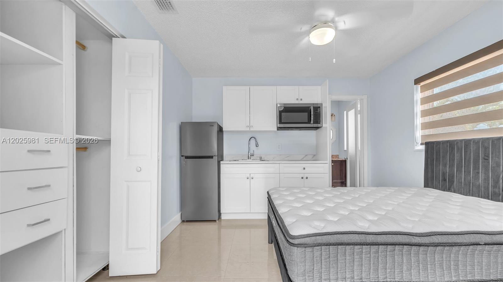 Miami, FL 33165 photo 4