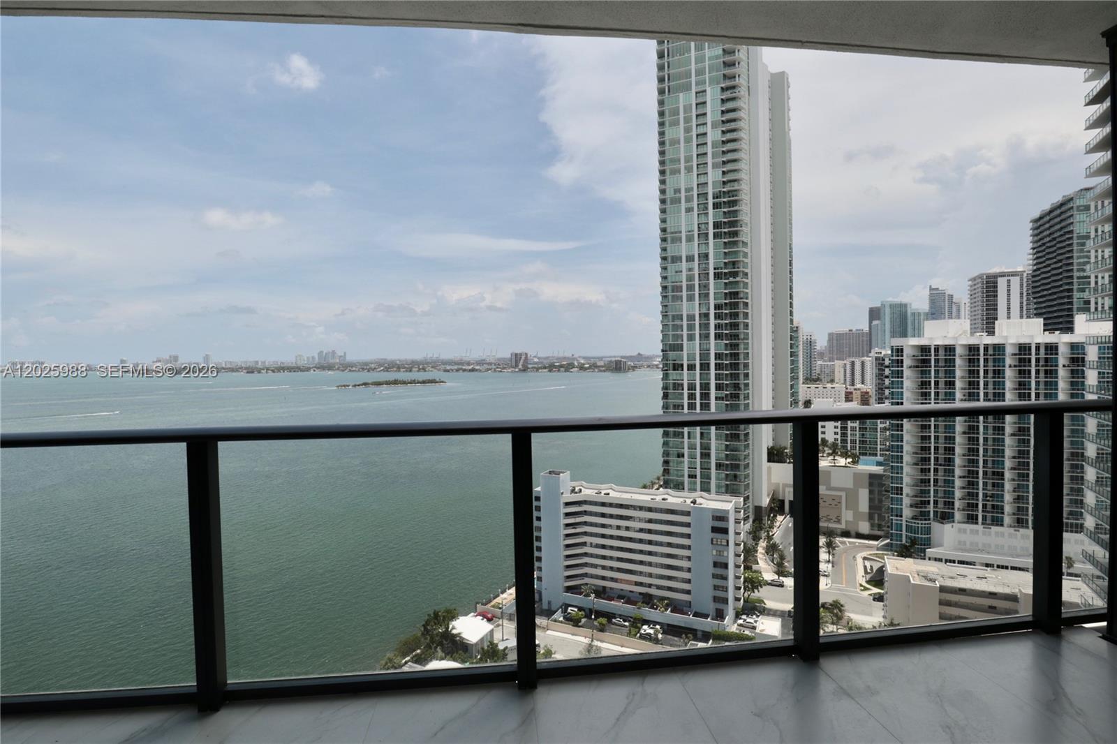 650 NE 32 # 1605, Miami FL 33137 photo 3