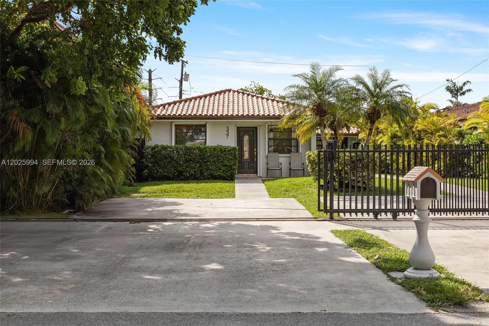 337 Grand Canal Dr # 0, Miami FL 33144 photo 4